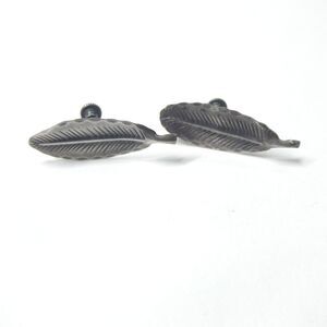 Feather Leaf Earrings Screwback Vintage Stuart Nye Signed Sterling Silver